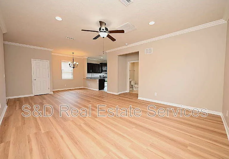 6309 Yellow Buckeye Dr — Photo 14