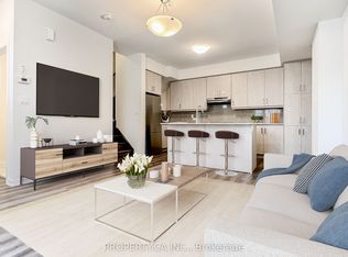 31 Almond Blossom Mews #146, Vaughan, ON L4K 0N7