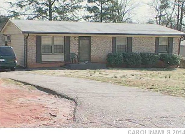 1st image of 642 Dundeen Dr