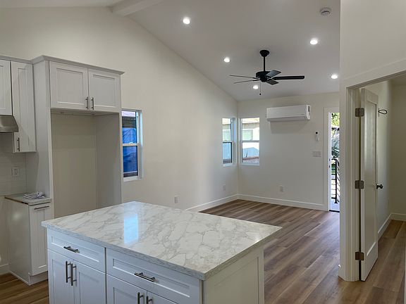 5th image of 6117 Castana Ave Unit 2