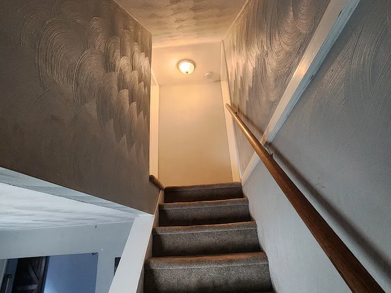 815 Wright Ave — Photo 9