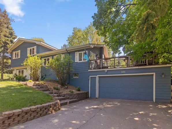 101 Timberland Dr, Burnsville, MN 55337