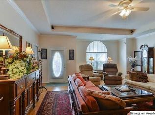156 Victoria Ln, Pleasant Grove, AL 35127
