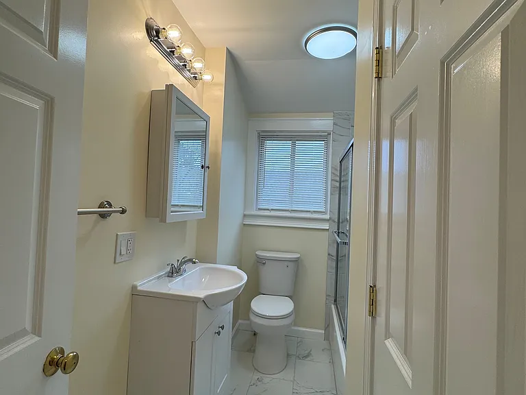 5 Woodbury Ave #3 — Photo 15