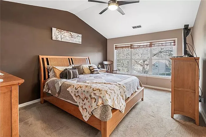 115 Quarrington Ct — Photo 7