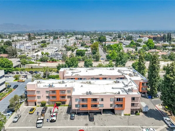 6815 Remmet Ave Unit 217, Canoga Park, CA 91303