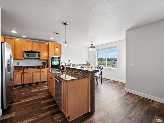 3rd image of 4047 Deer Valley Drive