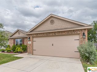 520 Long Leaf Dr, New Braunfels, TX 78130
