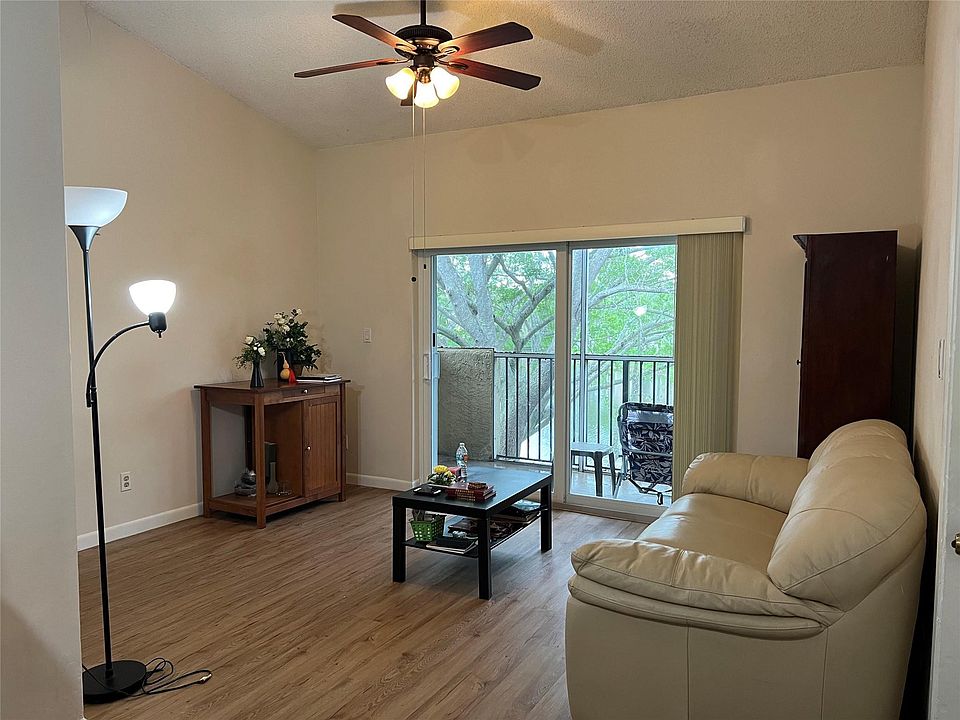 1st image of 660 Cypress Club Way #L
