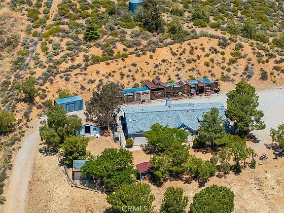 4th image of 35675 Peppertree Ln