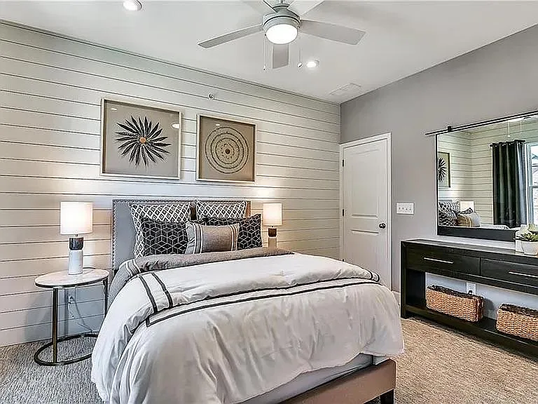257 Holden Way — Photo 26