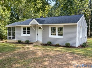 7398 Shannon Hill Rd, Louisa, VA 23093