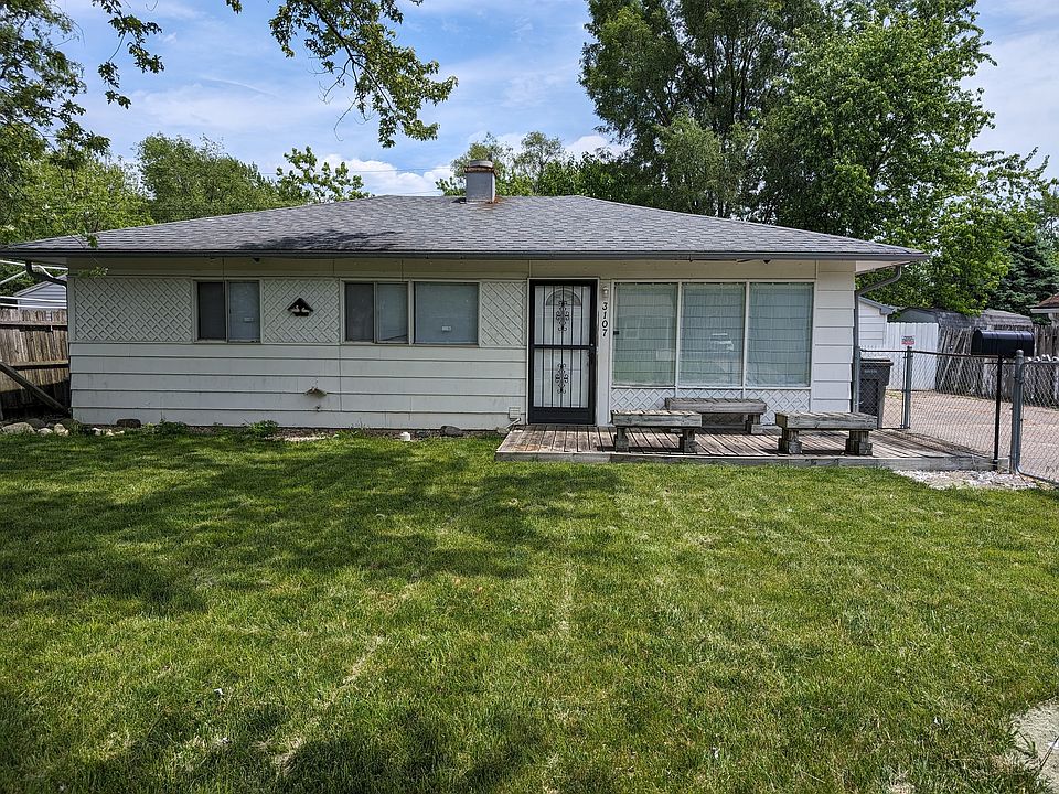 1st image of 3107 Hart Dr