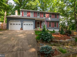 1317 Grant St, Herndon, VA 20170