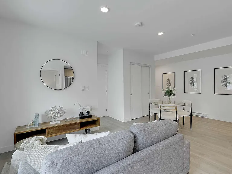 1717 E 13th Ave — Photo 48