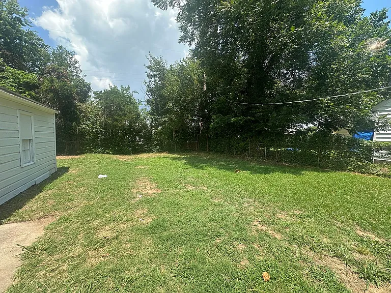 125 E Northrup Dr — Photo 8