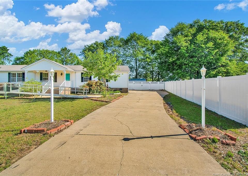 1st image of 6004 Twiggs Ct