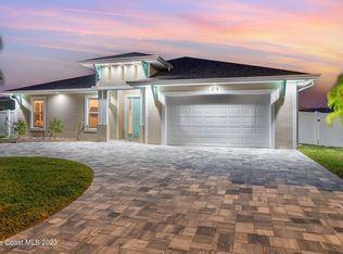 318 Angelo Ln, Cocoa Beach, FL 32931