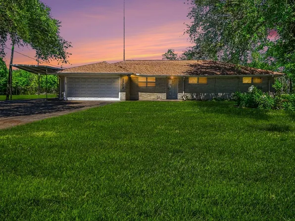 1703 Burnett Ave, Baytown, TX 77520