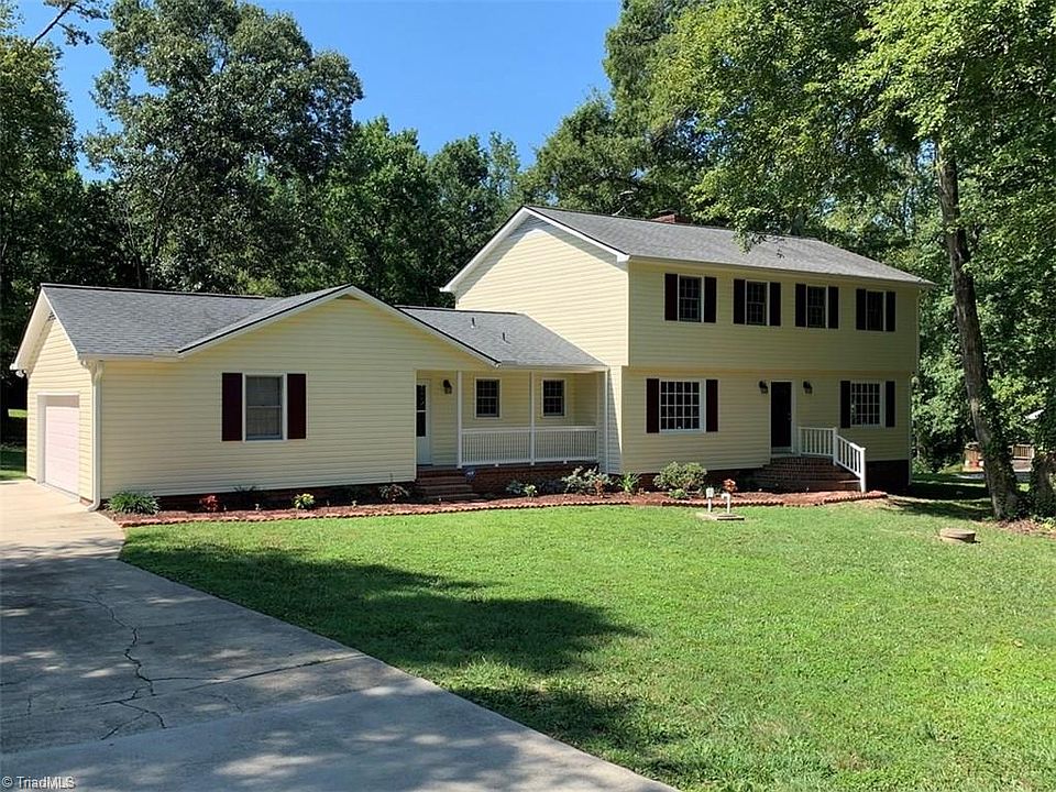 1st image of 4809 Ramblewood Dr