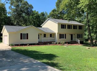 4809 Ramblewood Dr, Greensboro, NC 27406