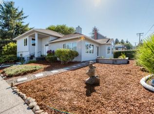 250 Highland Dr, Seaside, OR 97138