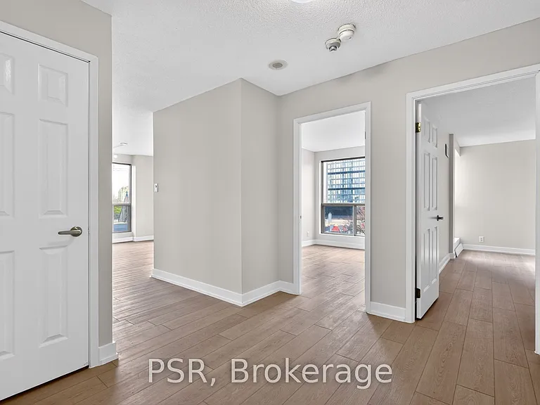 298 Jarvis St #506 — Photo 19
