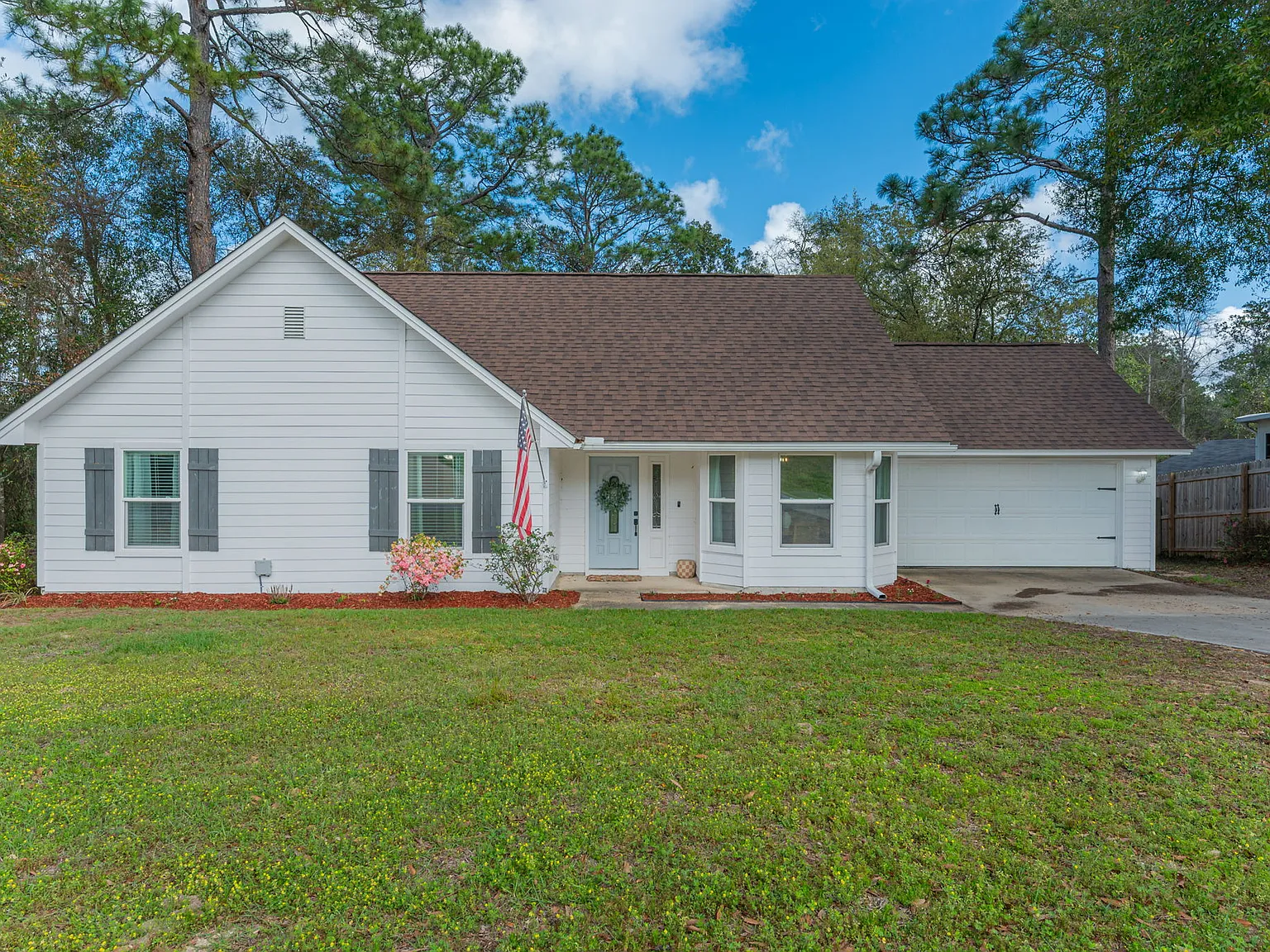 3 bed, 1536 sqft, $2,100 — Photo 1