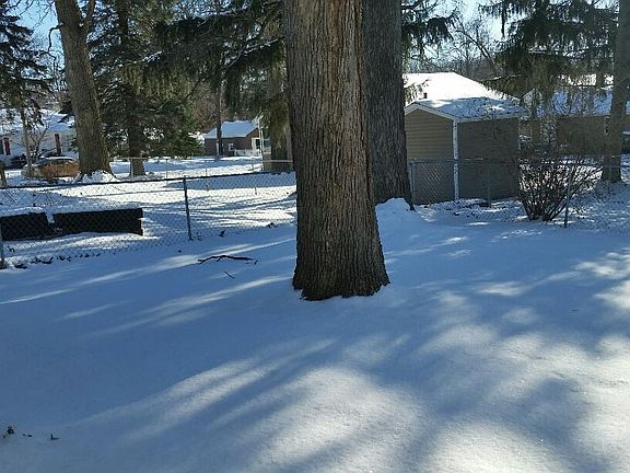 2nd image of 2103 Sunnyside Dr