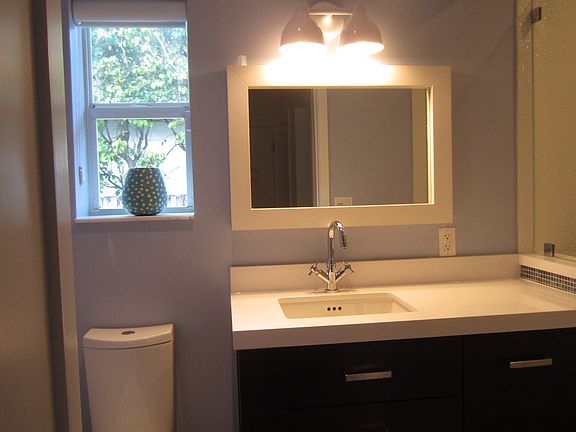 4th image of 4564 N Michigan Ave