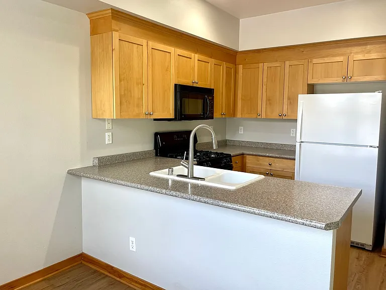 19367 Gadwall Ln NE — Photo 8