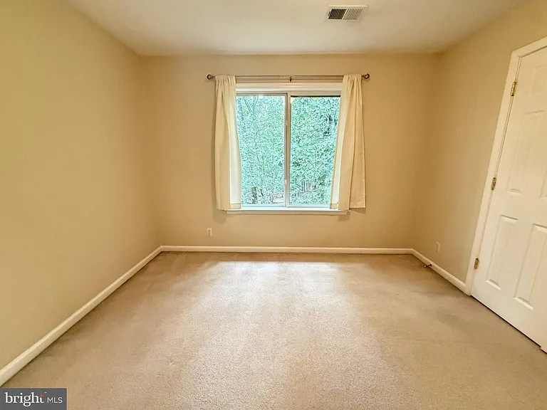 1234 Lakeview Dr — Photo 21