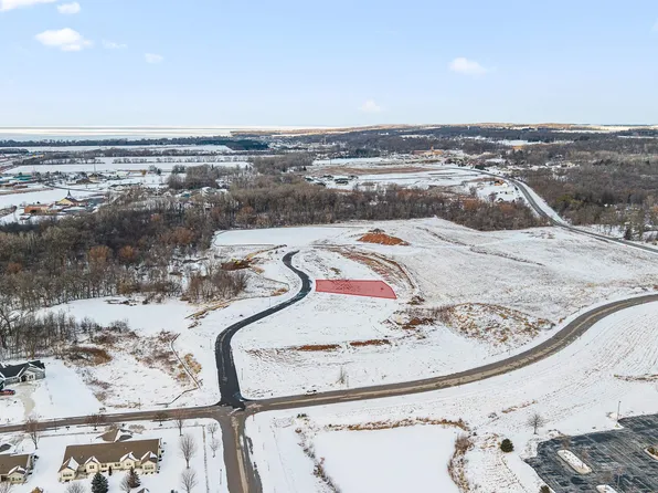 161 Hidden Valley Cir #11, Fond Du Lac, WI 54937