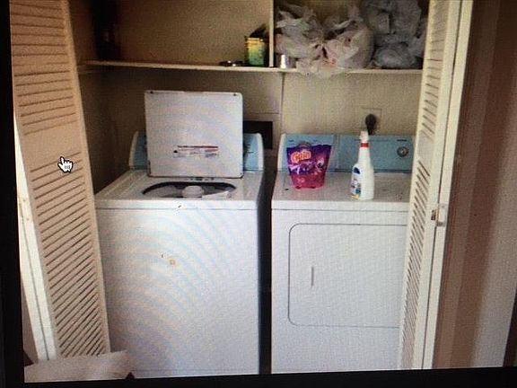 5th image of 716 Wellesley Ct APT C