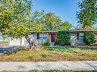 760 Willow St, Hurst, TX 76053