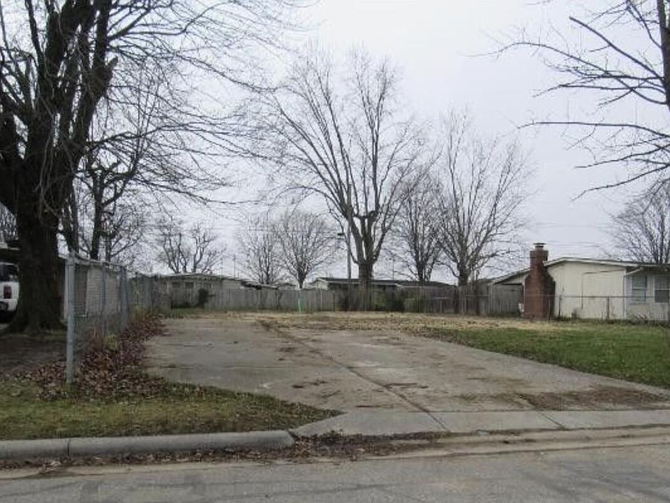 2nd image of 3551 Glorious Rd