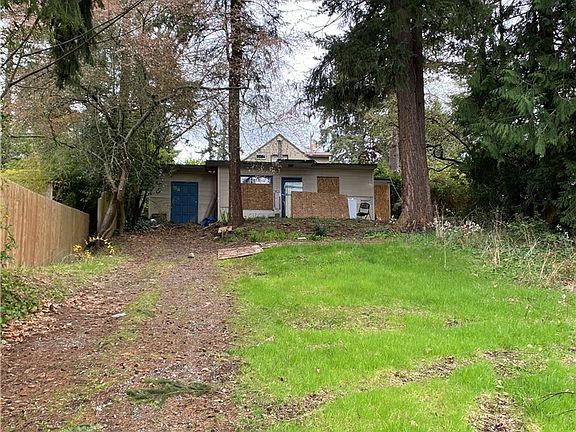 5th image of 9736 46th Ave NE