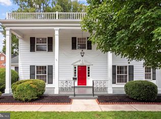 405 Colin Ln NW, Vienna, VA 22180