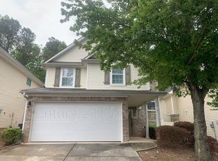 147 Highland Falls Dr, Hiram, GA 30141