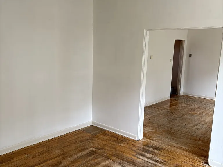 26 E Sebree St — Photo 2