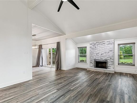 5th image of 62 N Court Villa Dr #62
