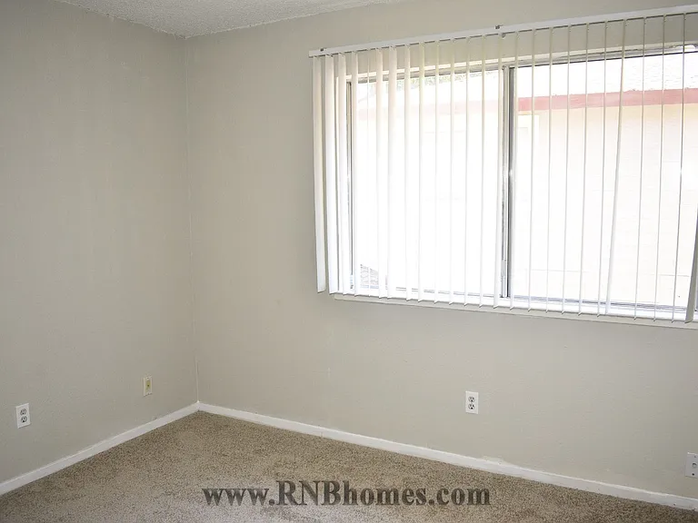 5237 Manzanita Ave #2 — Photo 13