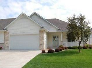 1420 Featherstone Ct, Hastings, MN 55033