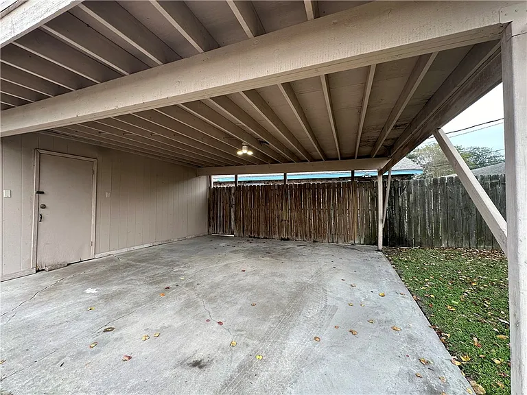 936 Egyptian Cir #A — Photo 12