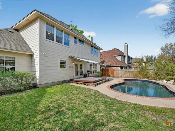 1124 Oaklands Dr, Round Rock, TX 78681