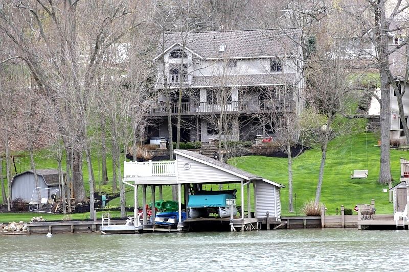1st image of 325 Northridge Heights Dr