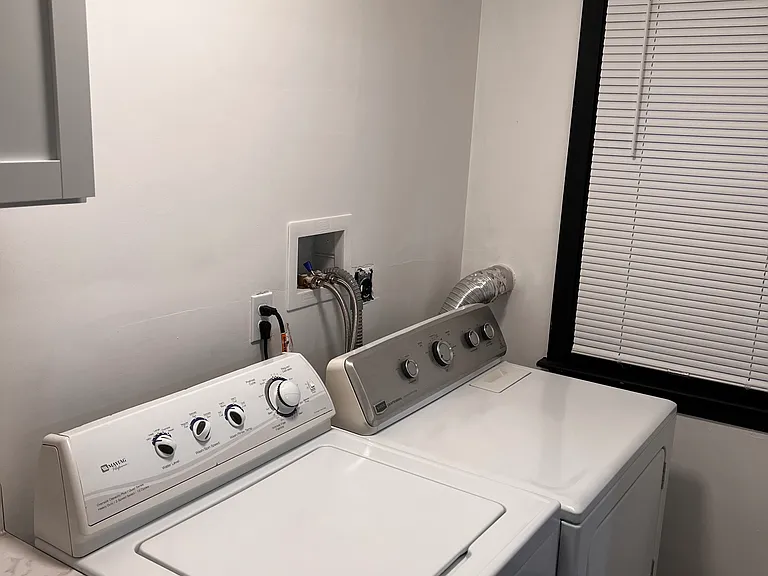 46 Grove St #1A — Photo 13
