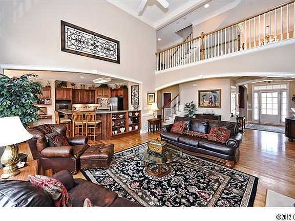 4th image of 21010 Ashlyn Cir