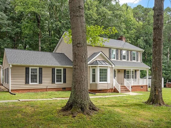119 E Stratford Dr, Henderson, NC 27537