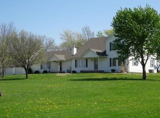 10148 Fairway Dr, Meriden, KS 66512